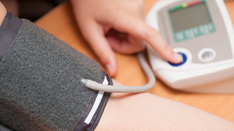 Den Blutdruck richtig messen – darauf sollte geachtet werden